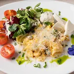Barrique Baritiu 6 - Breakfast At Restaurant & Minibar - Old Town Braşov