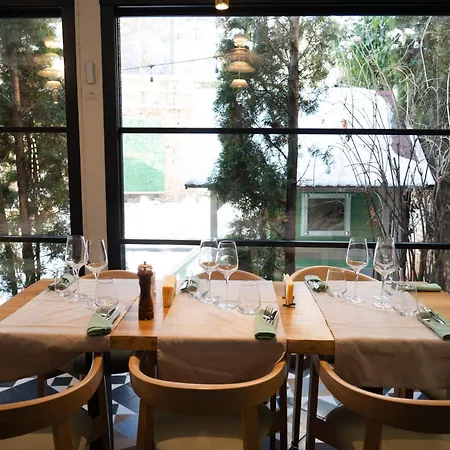 Barrique 22 - Breakfast At Restaurant & Minibar - Old Town