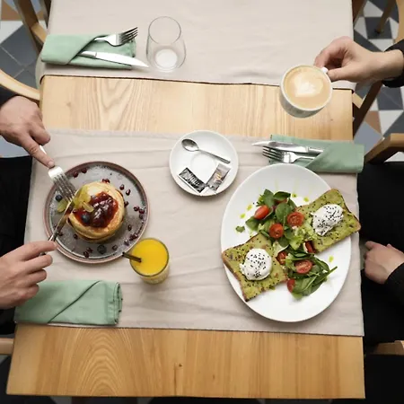 Barrique 22 - Breakfast At Restaurant & Minibar - Old Town Apartment